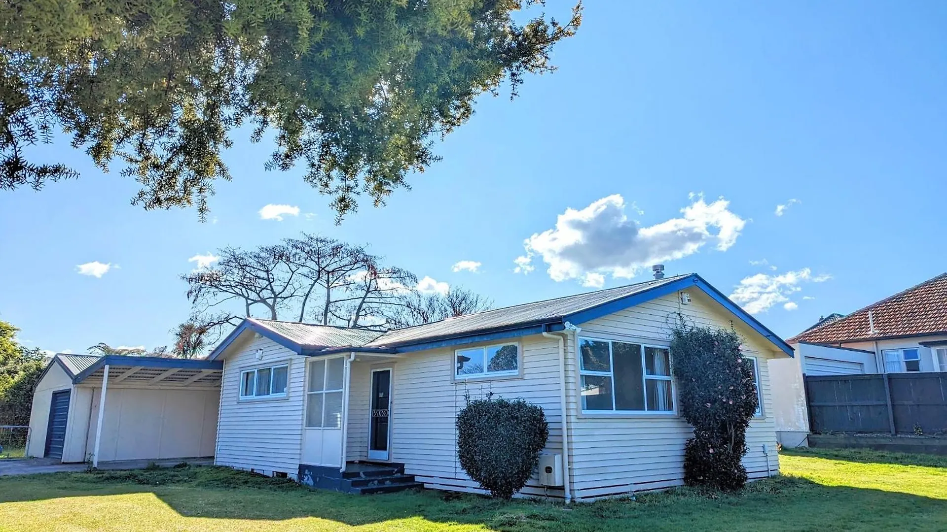 Dream Home In Central Of Rotorua With Spa Pool New Zealand